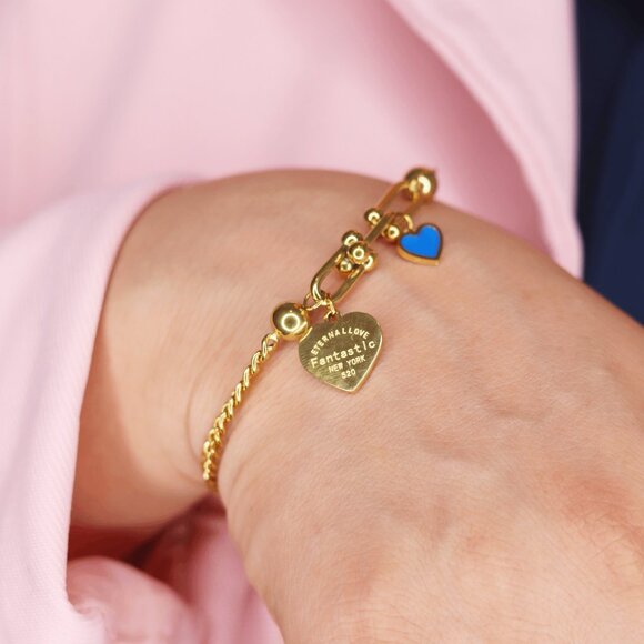 Stylish Blue Heart Stainless Steel Bracelet – Unique Fashion Accessory - Picture 3 of 5